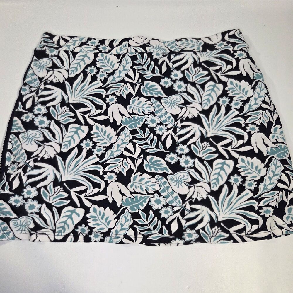 Croft & Barrow Skorts sz XXL black teal white tropical print